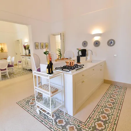 Favorita Luxury - Italia Puglia Trullo Villa