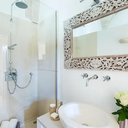 Favorita Luxury - Italia Puglia Trullo